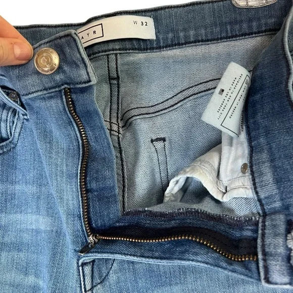 AYR All Year Round The Pop Straight Leg Jeans Sz 32 Light Wash Stretch USA Made